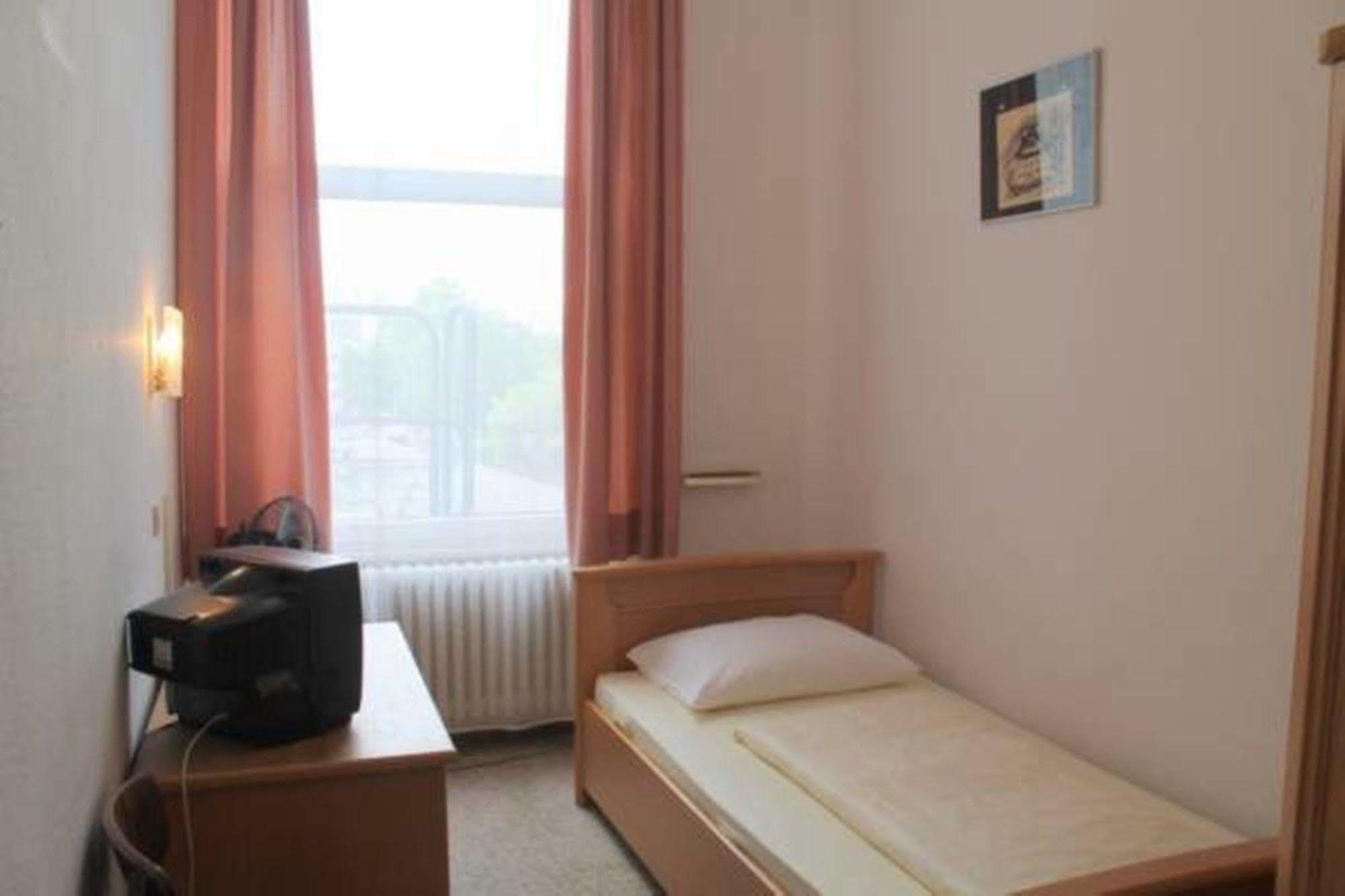 Europaeischer Hof Am Dom Cologne Extérieur photo